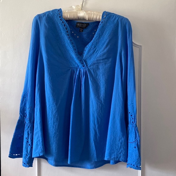 Cotton blouse by LA brand Laundry - Picture 1 of 4